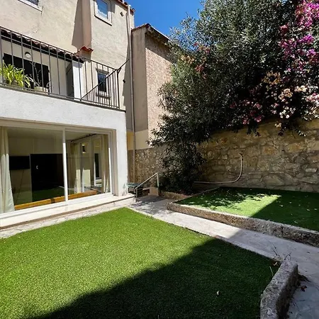Mourillon : T2 Avec Jardin, A 400 M De La Plage